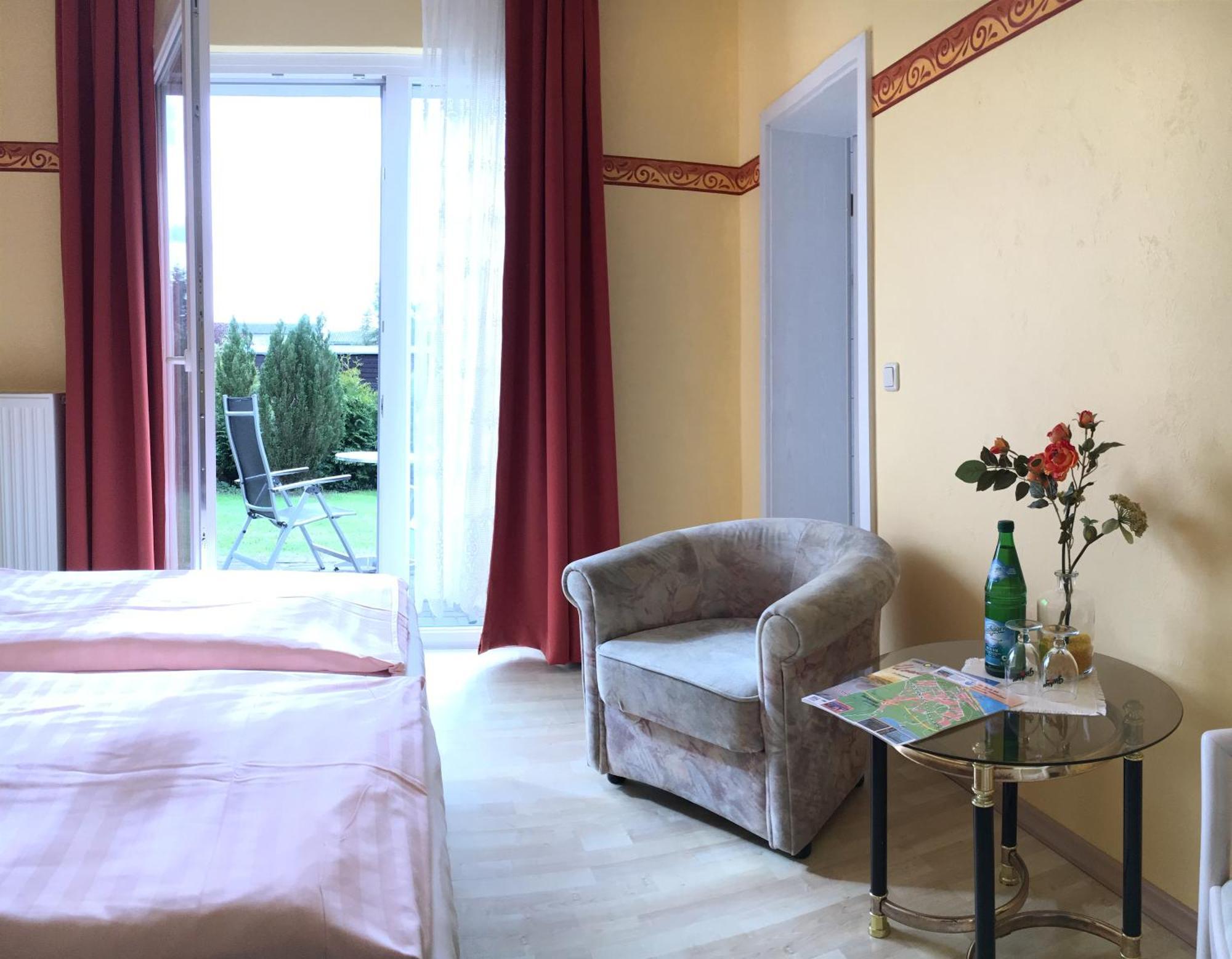 Kastanienhof Hotel Garni Zinnowitz Eksteriør billede