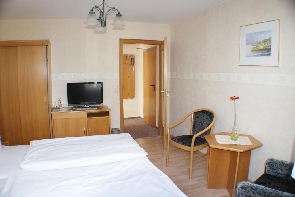 Kastanienhof Hotel Garni Zinnowitz Værelse billede