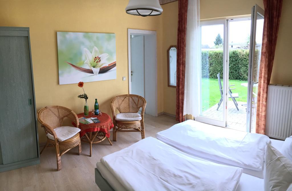 Kastanienhof Hotel Garni Zinnowitz Eksteriør billede